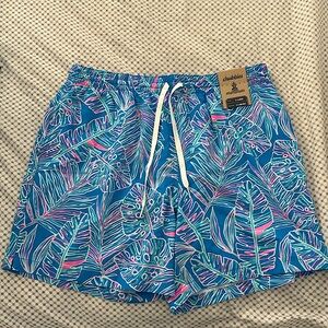 NWT Chubbies Cruise it or Lose it Swim Trunks